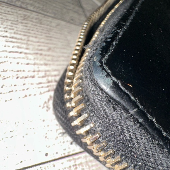 Authentic Black YSL Patent leather Wallet - Picture 8 of 9